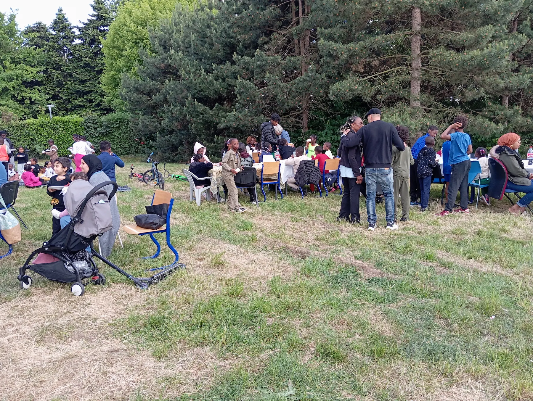 Soirée parentalité, débat et repas parents-enfants